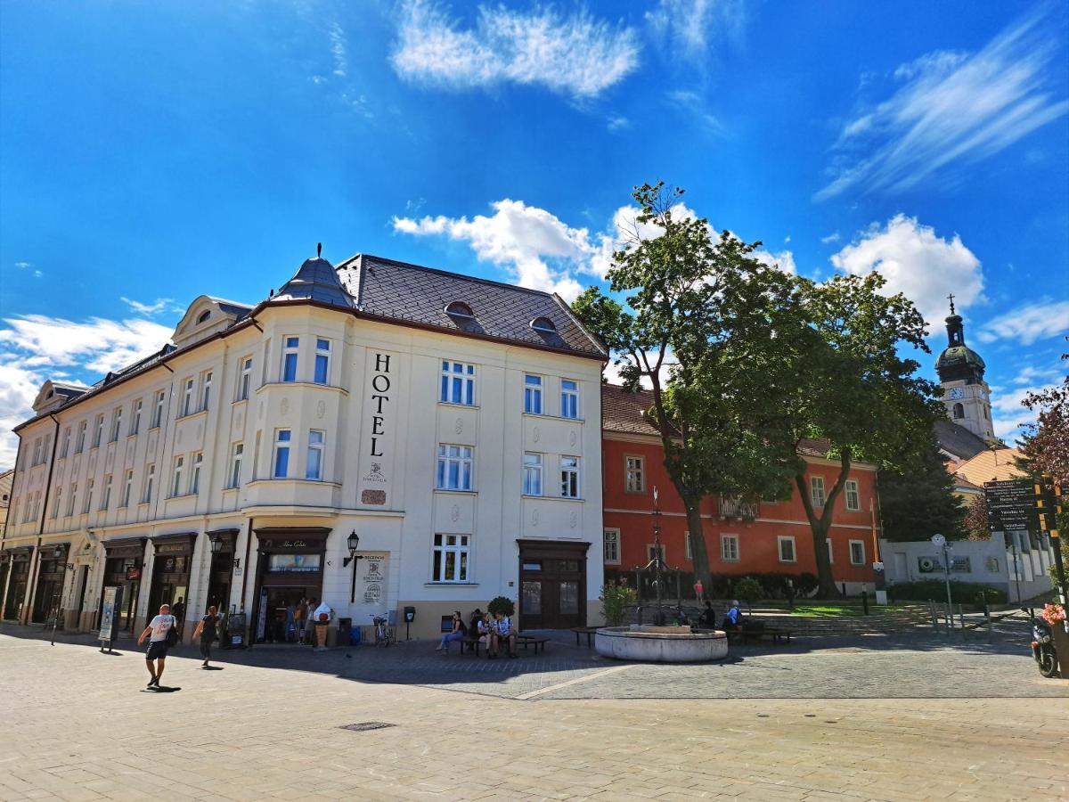 Hotel Domus Collis Ráb Exteriér fotografie